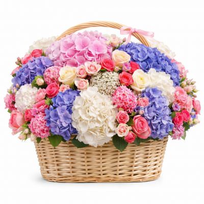Композиция из цветов в корзинке «Аромат мечты»